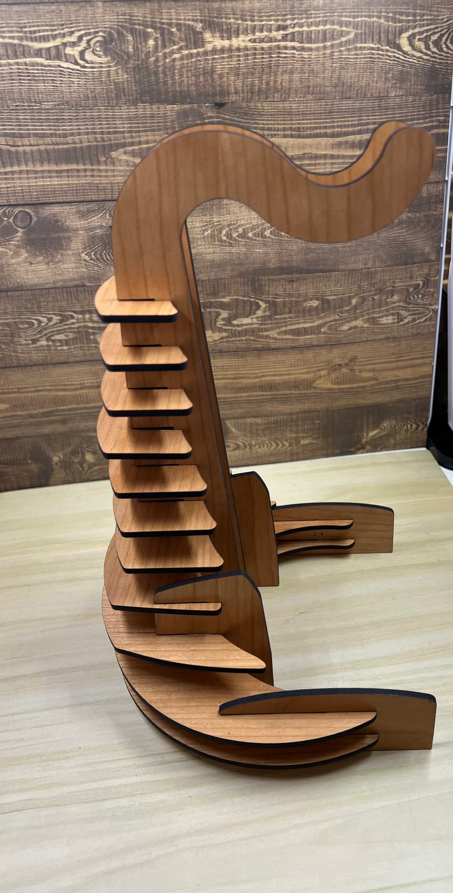 Lattice Headphone Stand