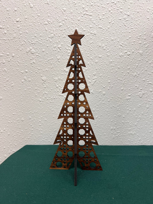 3D Rattan Cane Christmas Tree Shelf Sitter 9”