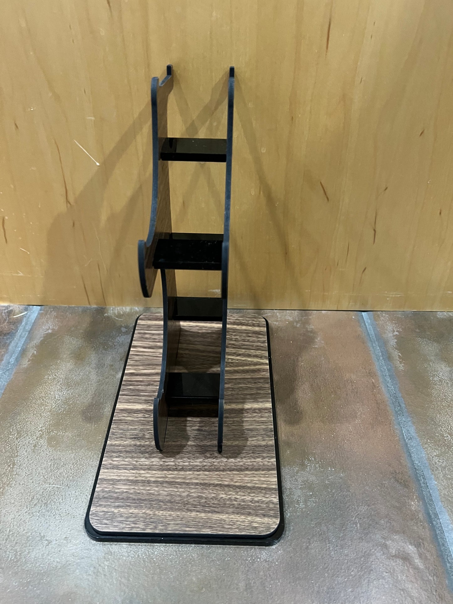 Gaming Stand